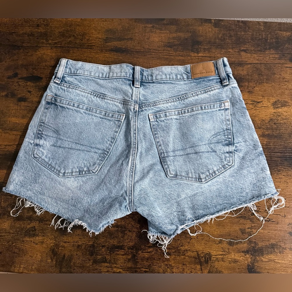 American Eagle | Ex-Boyfriend Shorts - Picture 2 of 6